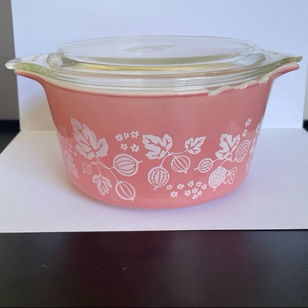 Vintage Pyrex Pink Gooseberry 473 - nice shine!